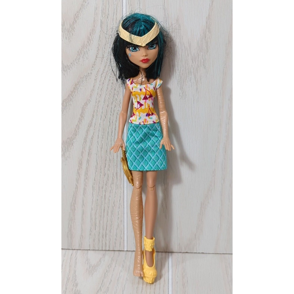 Monster High Ice Cream Ghouls Cleo De Nile Doll ONE SHOE Mattel